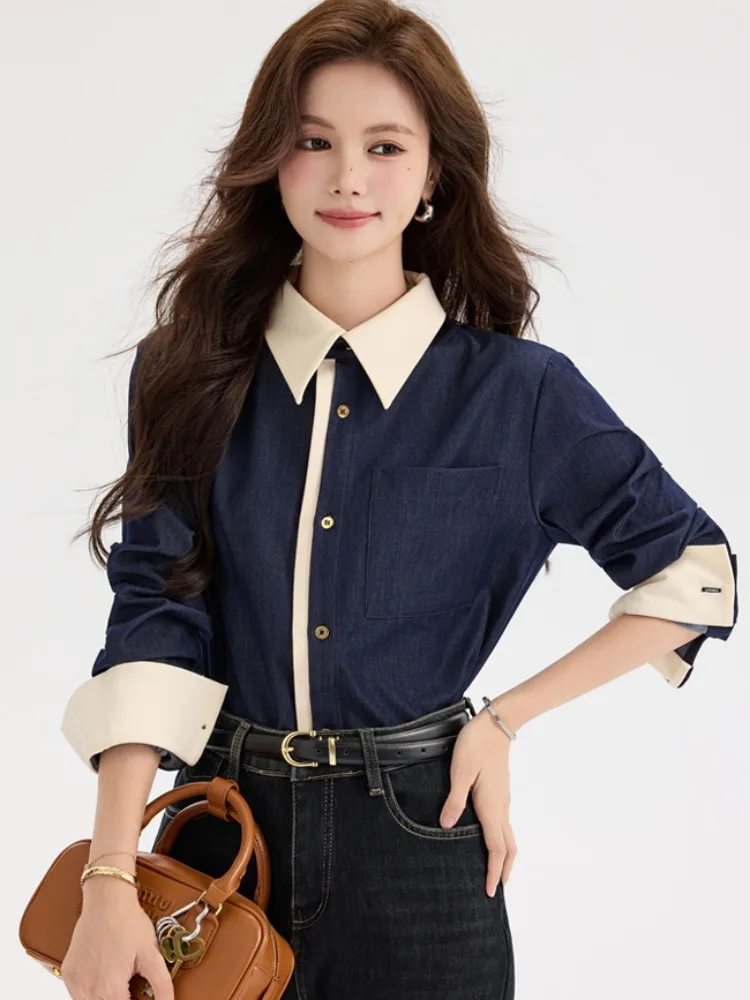 Modna damska bluzka z długim rękawem, zapinana na guziki, stylowa koszula na jesień.