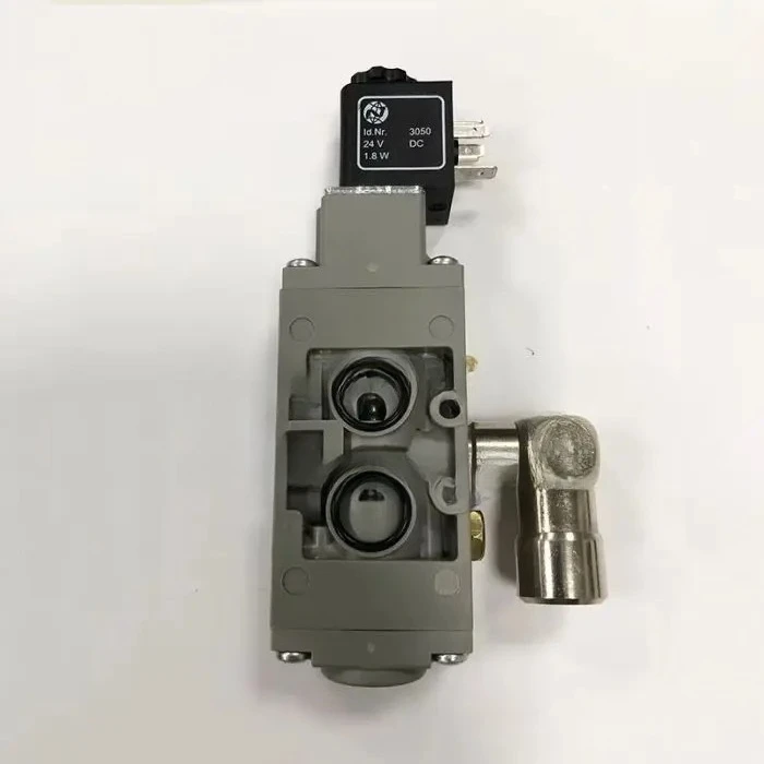

M2.184.1171 082002203 Directional Control Valve 0 820 022 034 Cylinder Valve Solenoid Valve For Heidelberg PM52 SM52 SM74 XL75