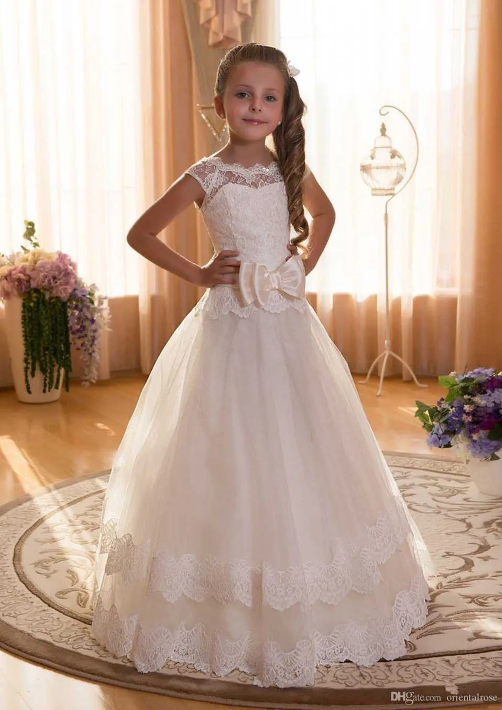 فساتين دانتيل لفتاة الزهور باللون الأبيض للفتيات الصغيرات والأطفال لوصيفة العروس وحفلات الزفاف وحفلات المناولة الأولى #1