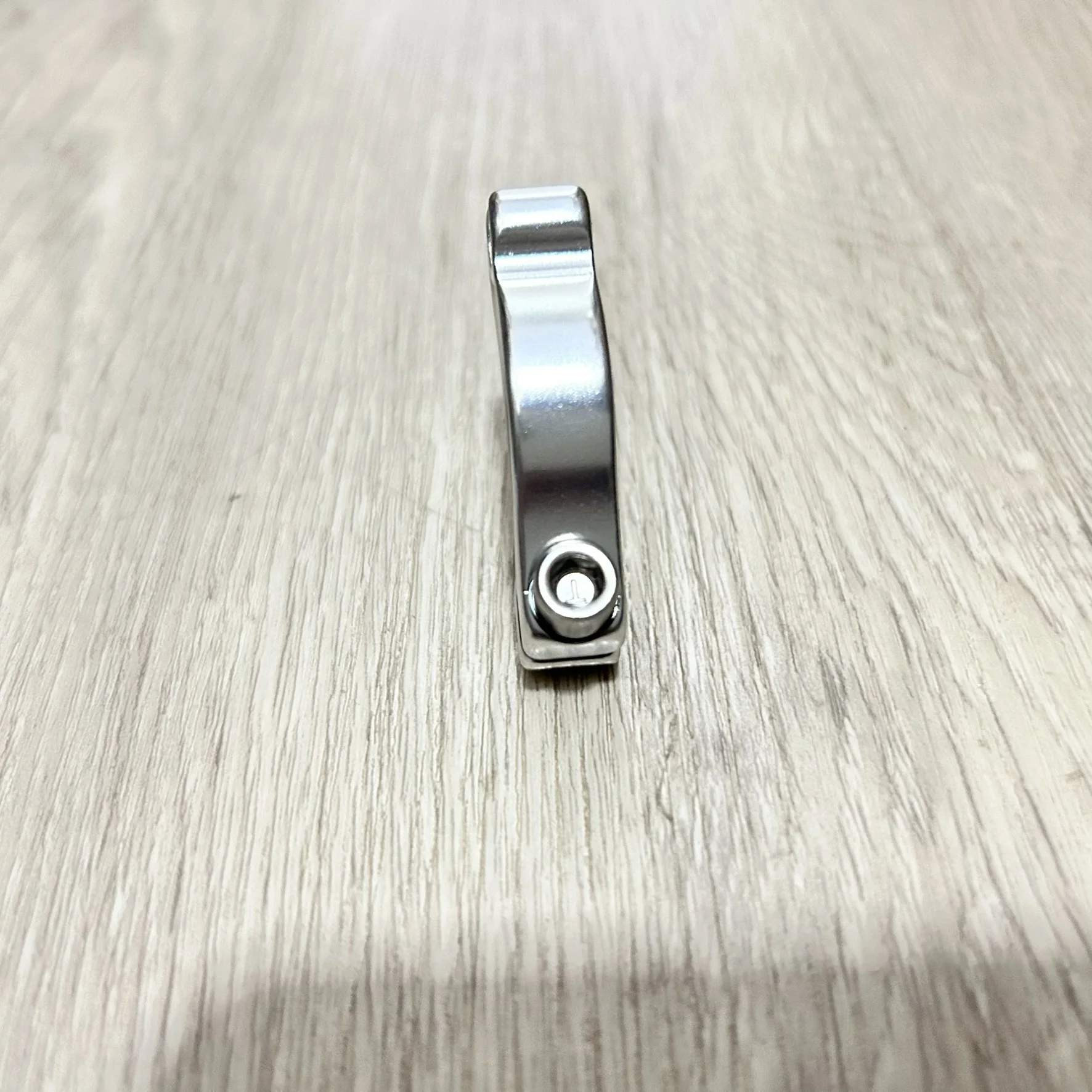Desviador delantero aluminio con guía de cable y tope doble orificio - imagen 3