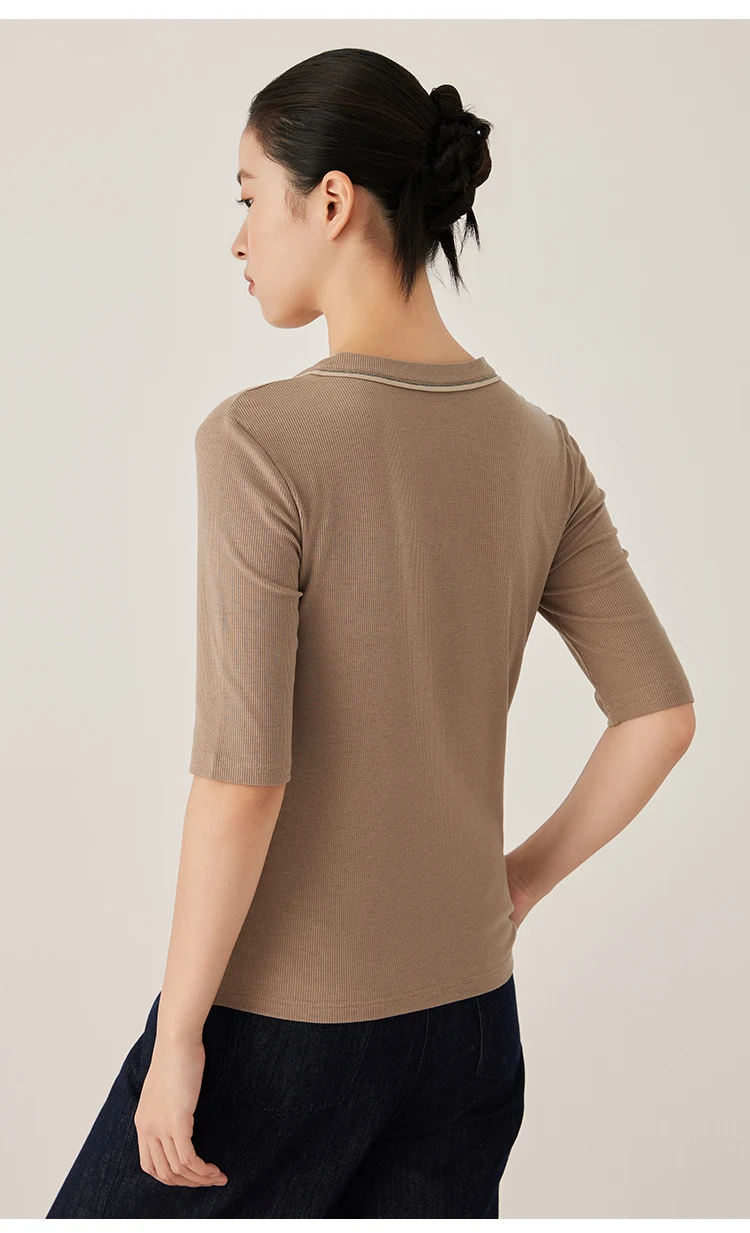 KL7523408 Designer-Stil Damen V-Ausschnitt Strickware Weiche Wollmischung Oberteil Slim Fit Geripptes Kurzarm-T-Shirt – Detail 7