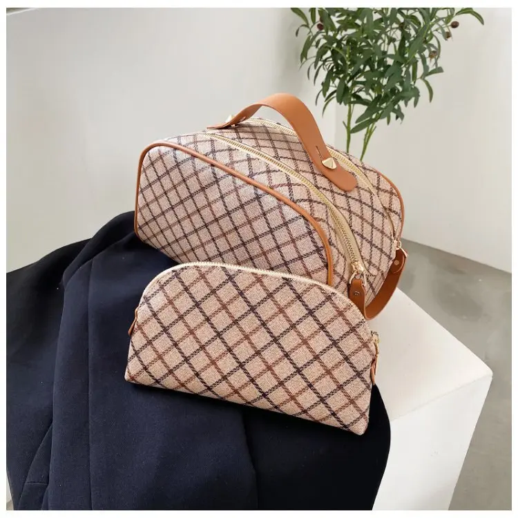 

Houndstooth Camera Bag Shoulder Messenger Bag Female Ins Simple Small Square Bag Tide