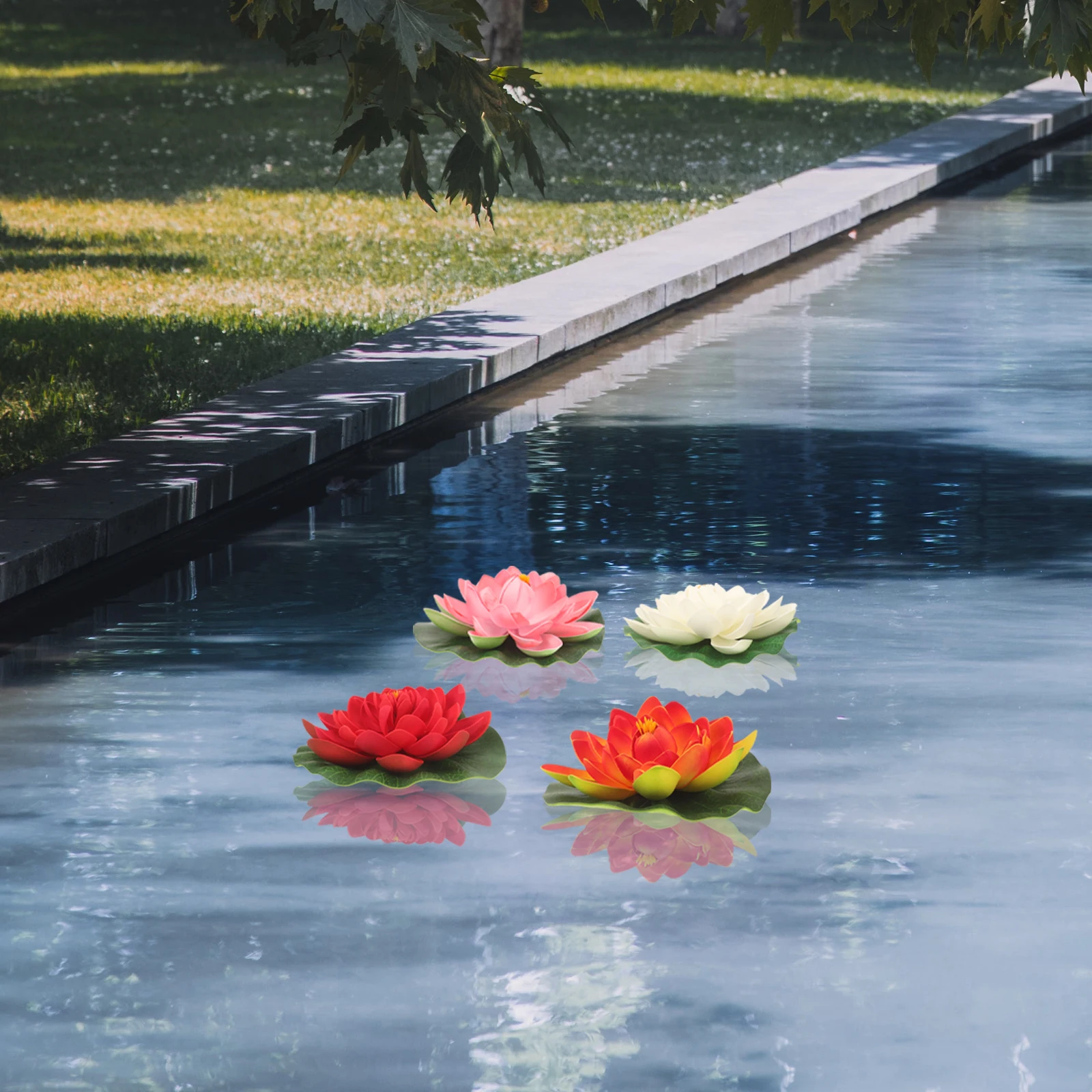

4pcs Artificial Lotus Floating Flowers Plasticfor Home Garden DecorWater LilyArtificialPlantSimulationLotusDecorations