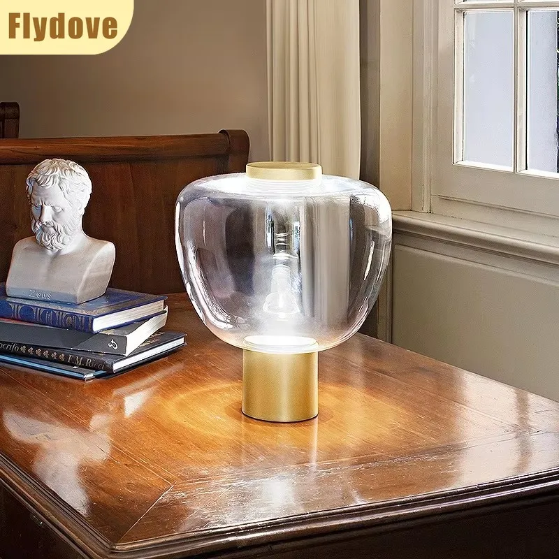 โมเดิร์นโมเดิร์นหรูหราโคมไฟตั้งโต๊ะสี Nordic Minimalist ห้องนั่งเล่นห้องนอนข้างเตียงห้องพัก Creative ตกแต่งโคมไฟตั้งโต๊ะ