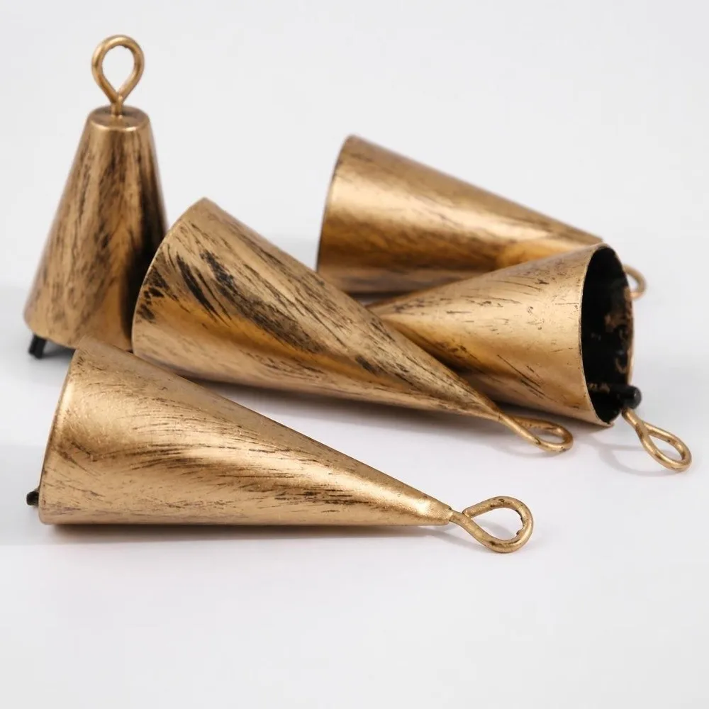 Vintage Hangable Christmas Cone Metal Bell Conical Hollow Hanging Bell Antique Finished Bronzed Craft Bell Festival Ornament