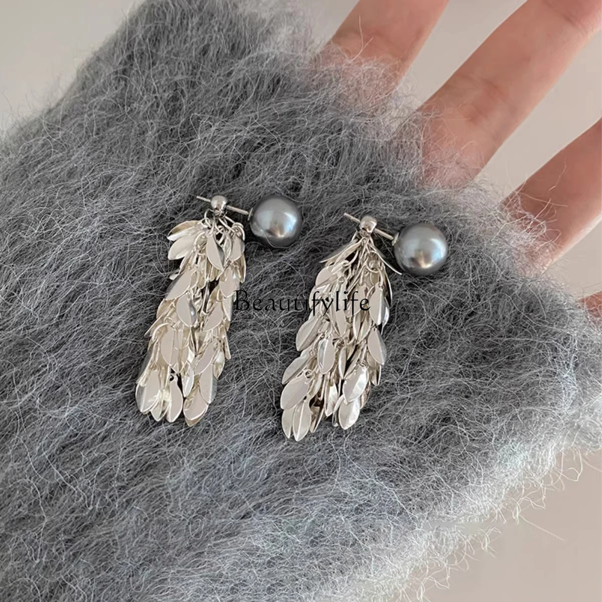 

Sparkling Wheat Ear Clips Tassel Grey Pearl Stud Earrings Sterling Silver Autumn and Winter Two Wear Earrings