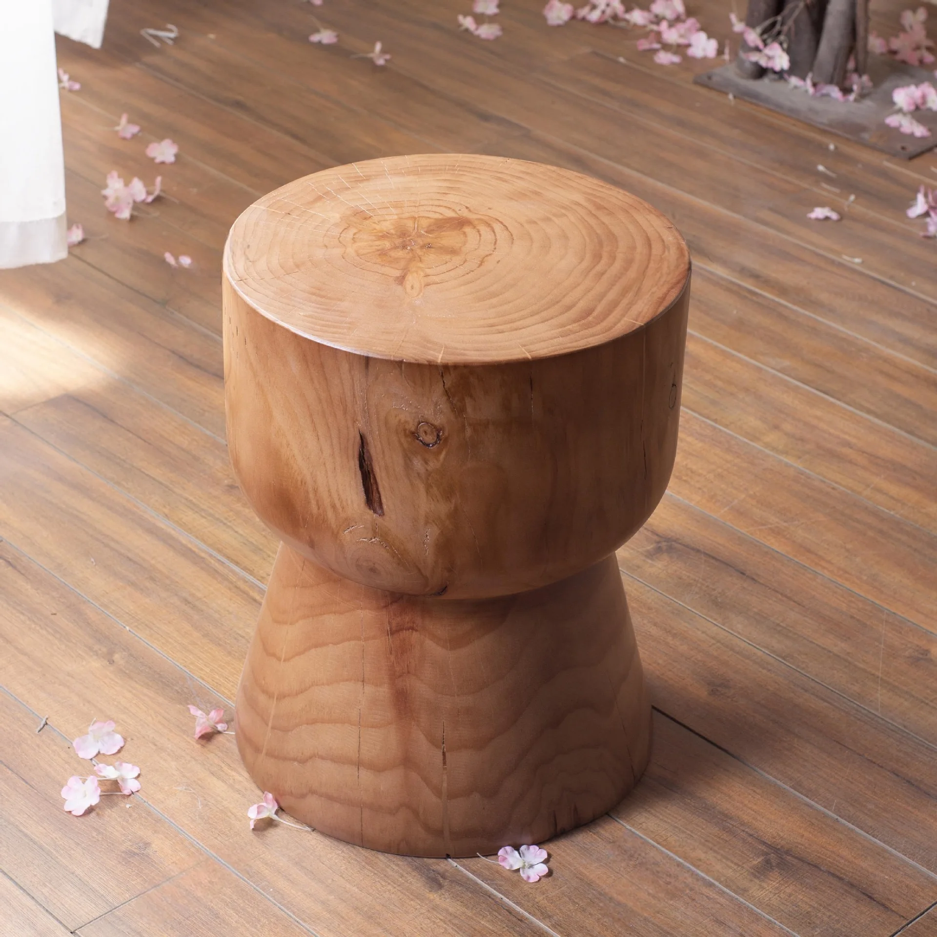Nordic solid wood pier log coffee table round stool creative wood root carving tea stool stump ornament corner few