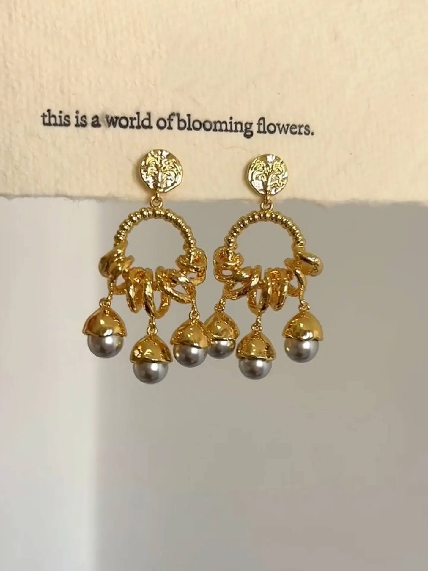 

Vintage tassel gray pearl long stud earrings elegant advanced tassel eardrop for women