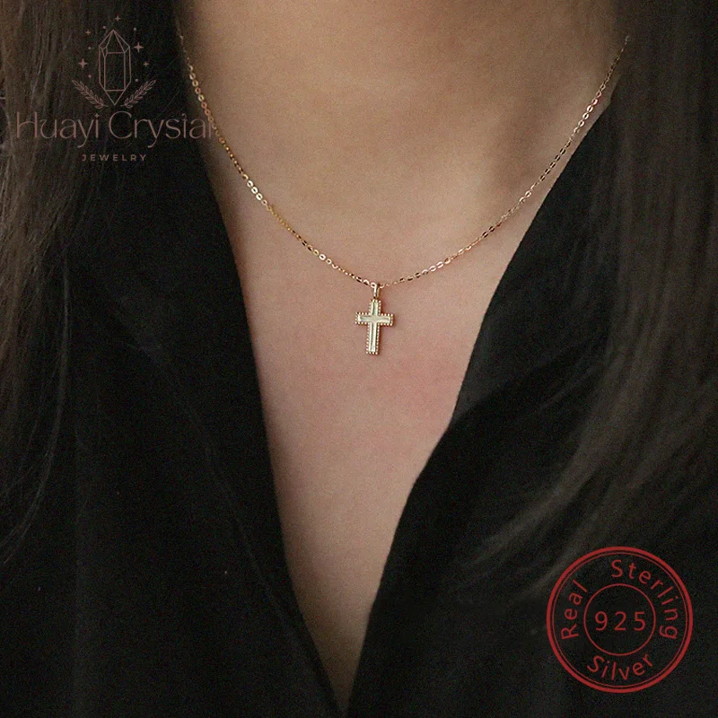 

Original design S925 sterling silver plated 14K gold necklace Women's Classic glossy cross pendant niche ins clavicle chain