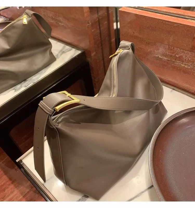 

2025 Trendy Slouchy Tote - Women’s Leather Shoulder Bag, Black/Dark Brown/Grey, Spacious & Stylish