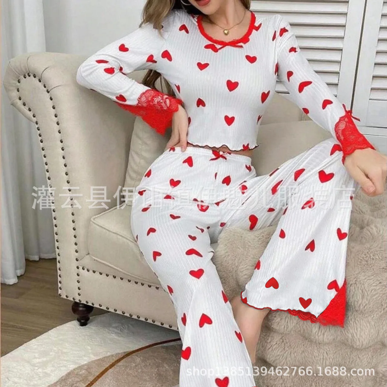 Hot Selling Homewear Lace Heart Round Neck Lace Long Sleeve Pajamas For Women Wearable Outside Long Pants Two-Piece Sets