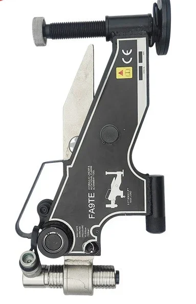 Integral Mechanical Flange Adjuster Bolt Hole Alignment Drawing Jacking FA4TM Flange Dislocation Correction