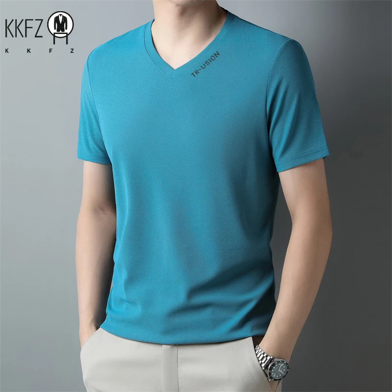 New Men's Casual and Fashionable V-neck Solid Color Short Sleeved T-shirt Breathable and Comfortable Summer Versatile Top