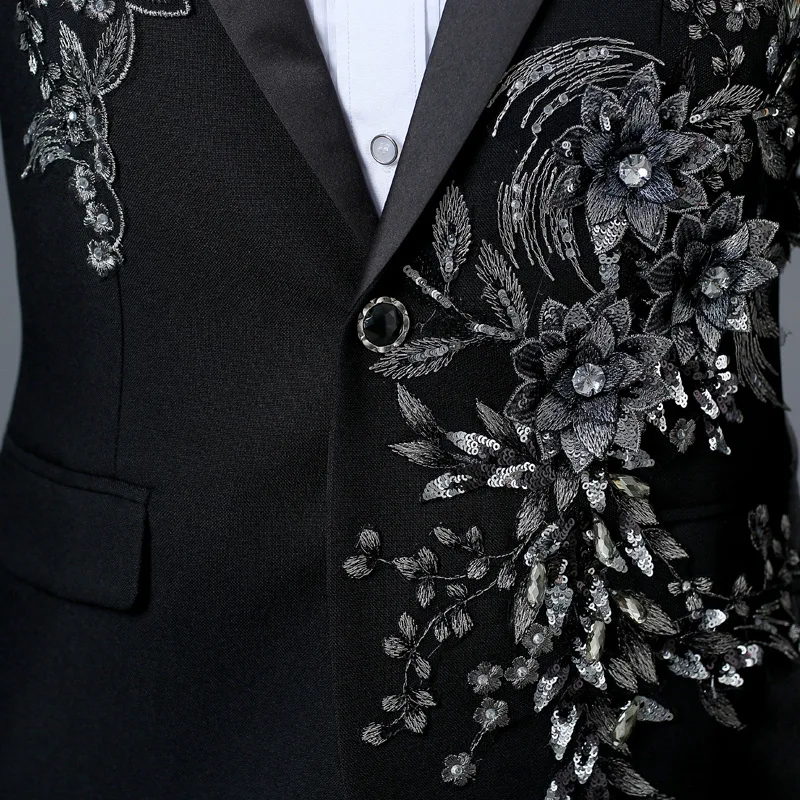 Mens Floral Sequin Black Tuxedo Suits With Pants Party Wedding Groom 2 Pieces Suit Male Stage Prom Suit Costume