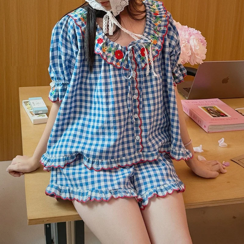 Women 100% Cotton Plaid Two-Pieces Sleepwear Summer Short Sleeves Embroidery Pajamas Loose Design Short Pants Pyjama Set New