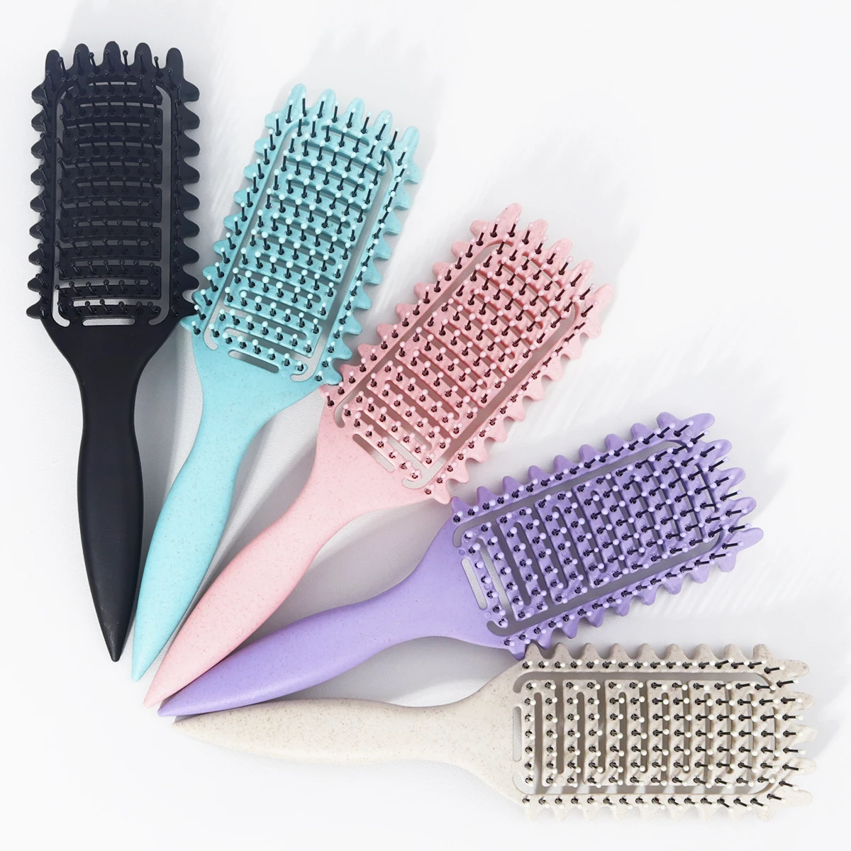 

1pc portable hollow comb - nylon bristles, comfortable grip with ABS plastic handle, easy to style,Special for real hair wigs