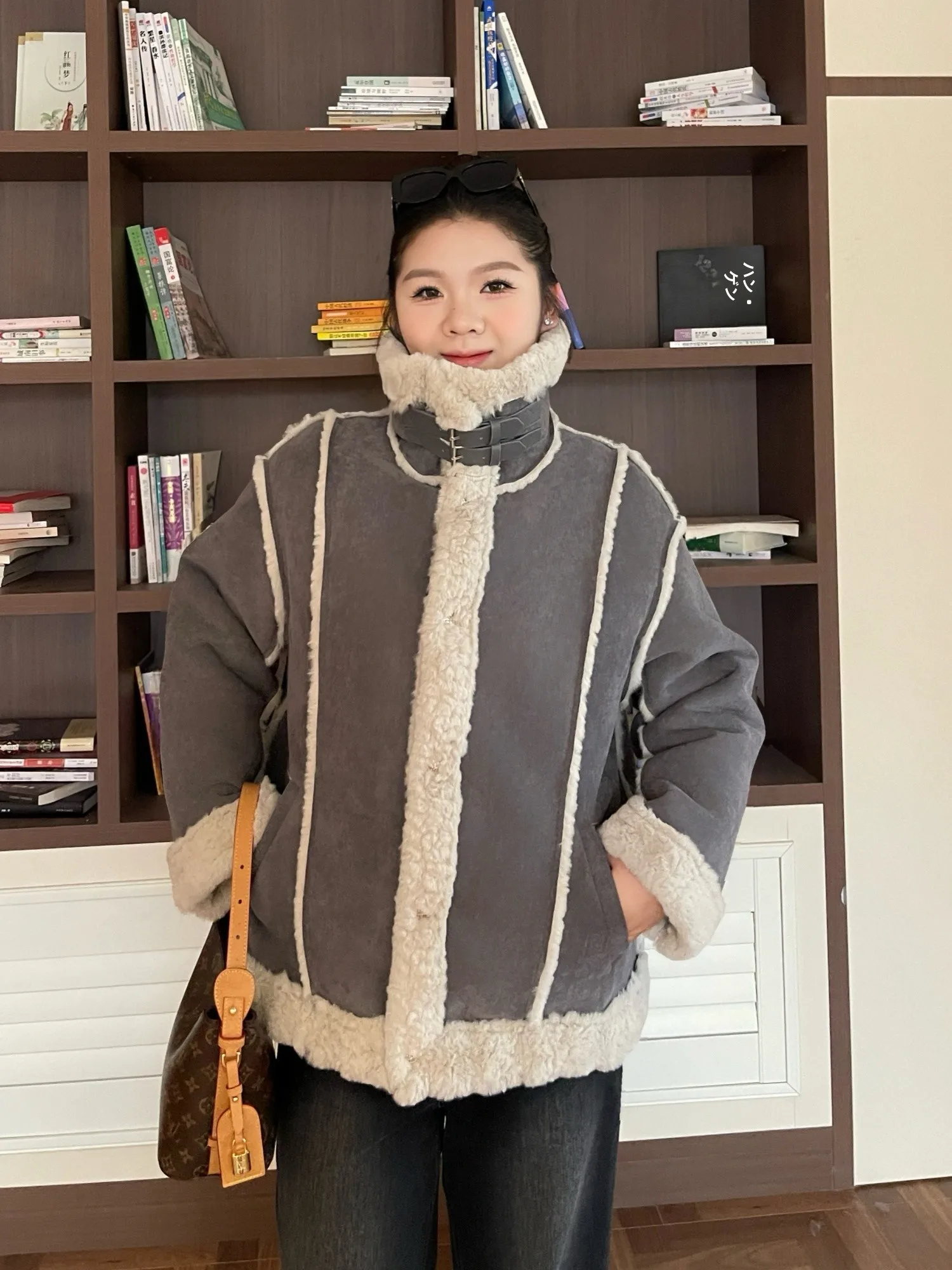 

Зимняя утепленная куртка большого размера на флисовой подкладке с воротником-стойкой для женщин: теплая, повседневная, свободного кроя, для поездок на работу