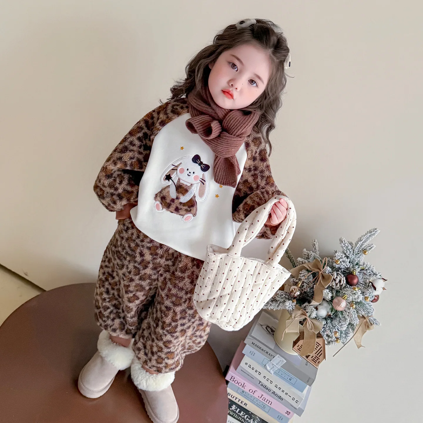 Winter Children Girls Two-piece Clothes Set Rabbit Spliced Sleeve Kids Girls Sweatshirt Outfits Leopard Fleece Jogger Pant Suits