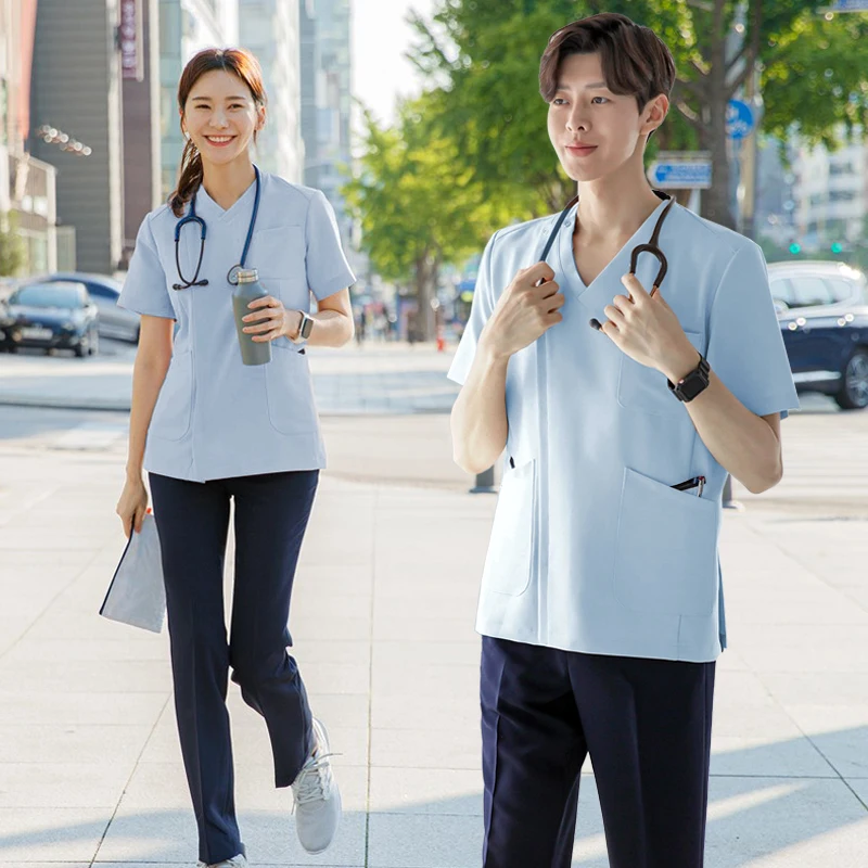 

Комплект рабочей униформы с коротким рукавом для косметологов, стоматологов, медсестер (мужчин и женщин), в корейском стиле, больничная форма, осень 2023, новинка
