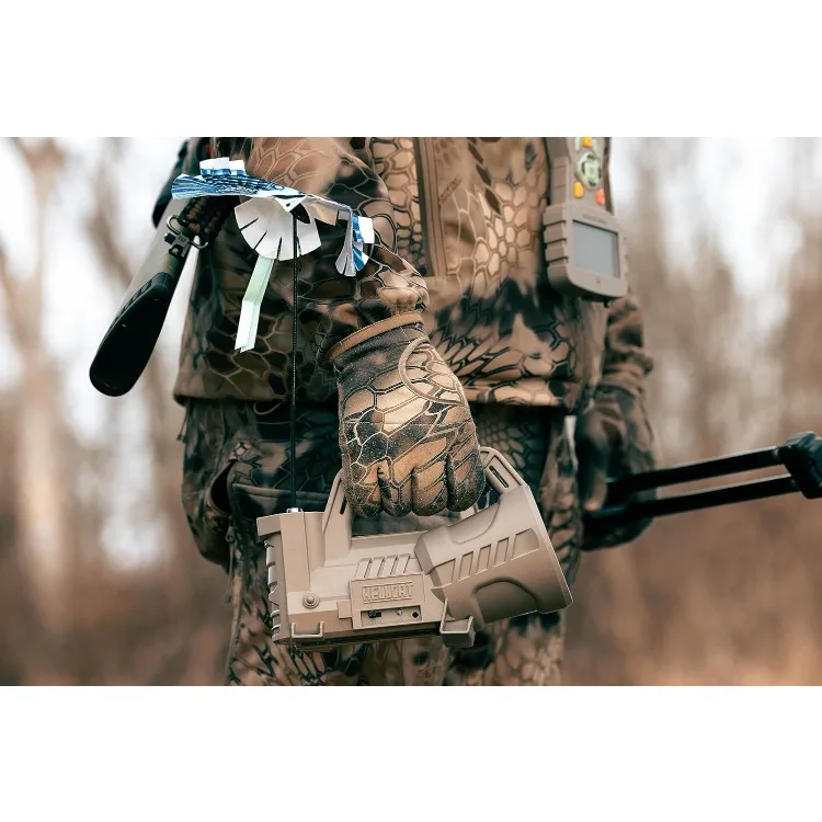 Hellcat American Made Electronic Predator Call Remote Operated #6