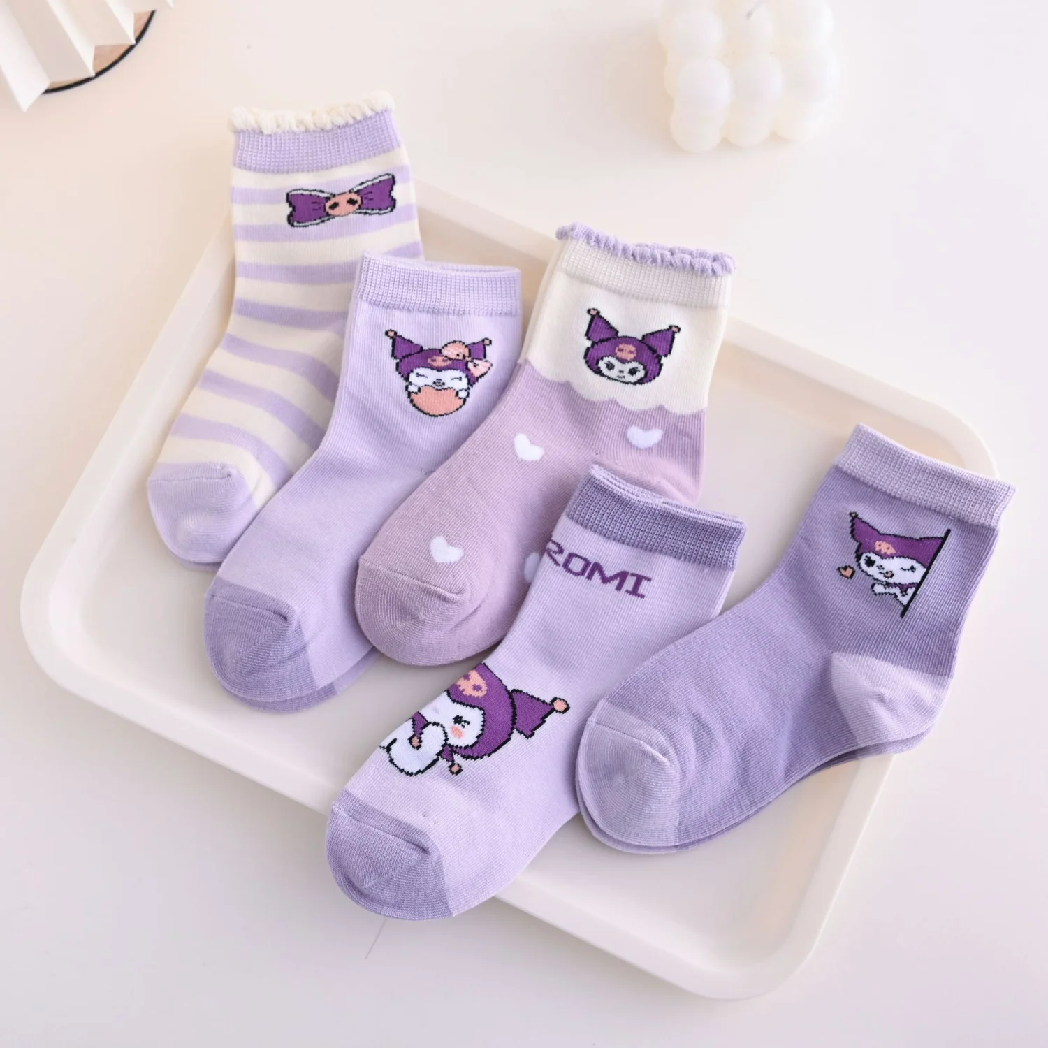

MINISO Sanrio New Products KUROMI Medium Socks Autumn and Winter Sock Cute Cartoon Student Cotton Socks High Appearance