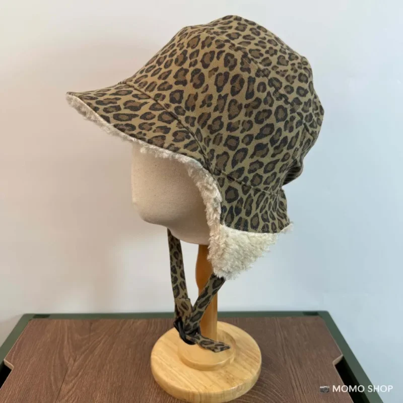 

Autumn Winter Suede Leopard Print Lei Feng Hat Velvet Cold-proof and Warm Ear Protector Outdoor Riding Liner Flying Bomber Hat