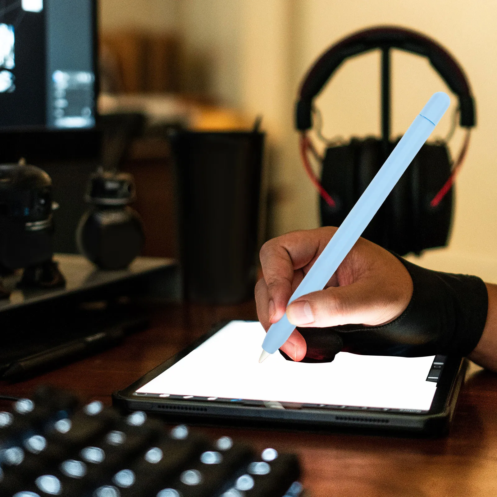 

Soft Flexible Silicone Stylus Pen Cover Sleeve with Grip Enhancement Prevents Drops and Stylus Pen Holder for