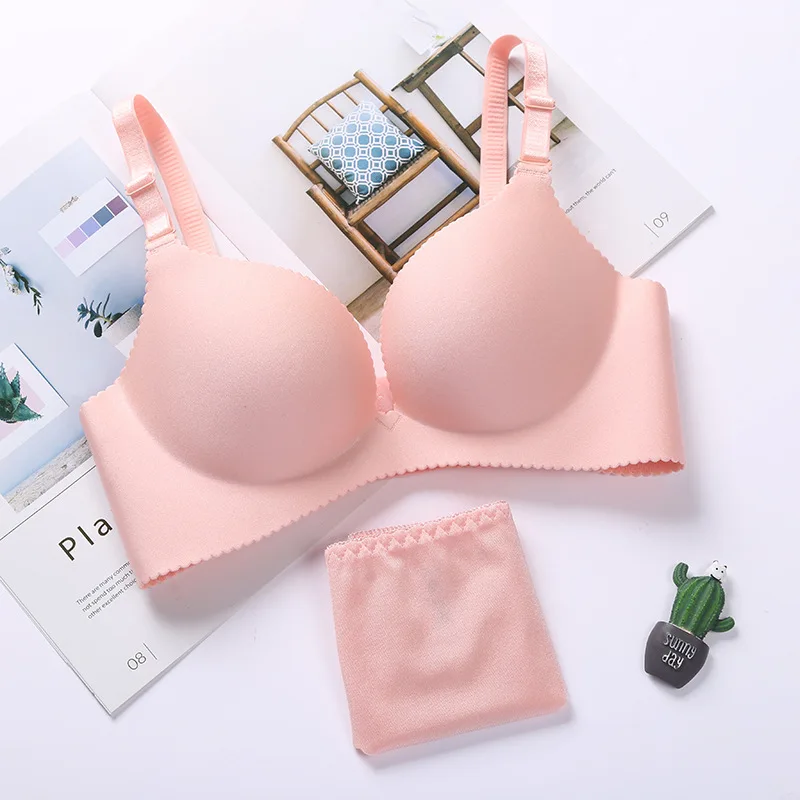 

Seamless Bra Set For Women Underwear Push Up Lingerie Set Wire Free Bra & Panties Set 3/4 Cup Adjustable Brassiere & Briefs Set