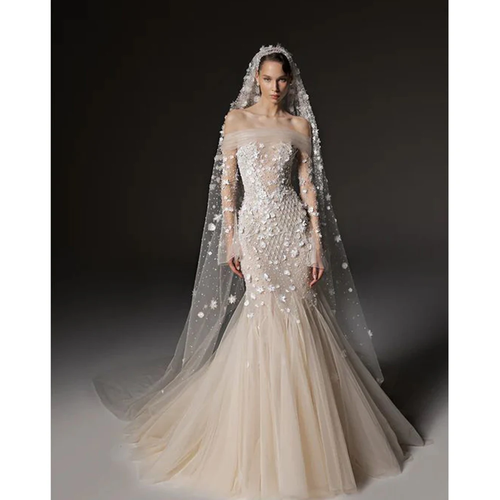 Robe de mariée sirène exquise à épaules dénudées avec appliques florales 3D et détails perlés à la main + voile cathédrale
