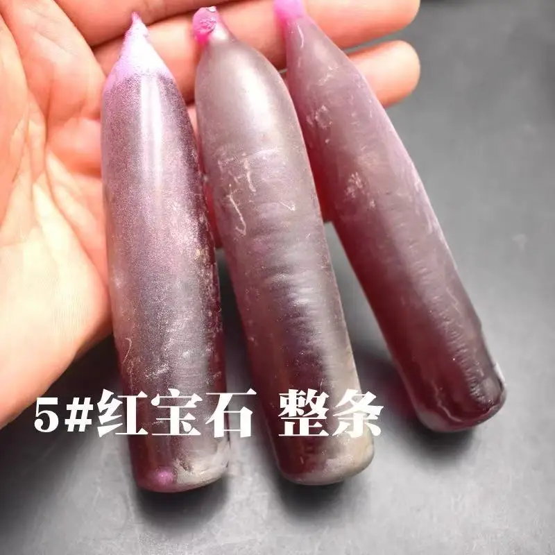 Red corundum whole pigeon red ruby raw stone raw material Cylindrical red corundum mineral crystal material gem bare stone