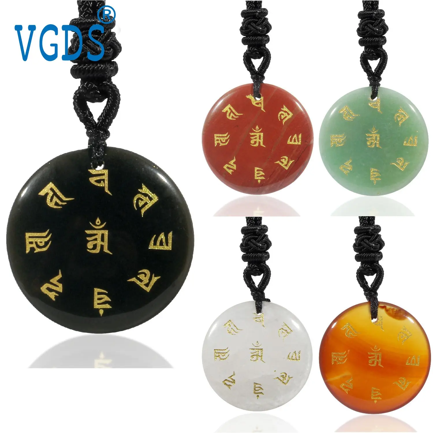 

Natural Crystal Carved Buddhist Auspicious Pattern Transfer Wealth Gathering Amulet Successful Person Option Pendant