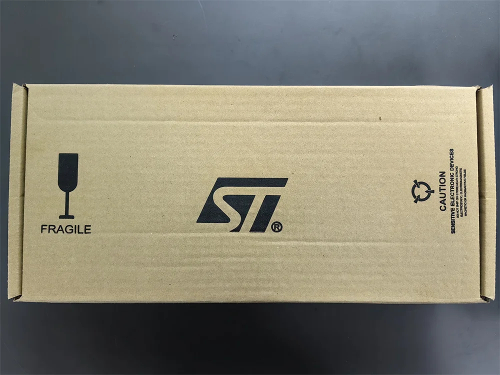 STM32F105RCT6 Em estoque Navio em 48 horas