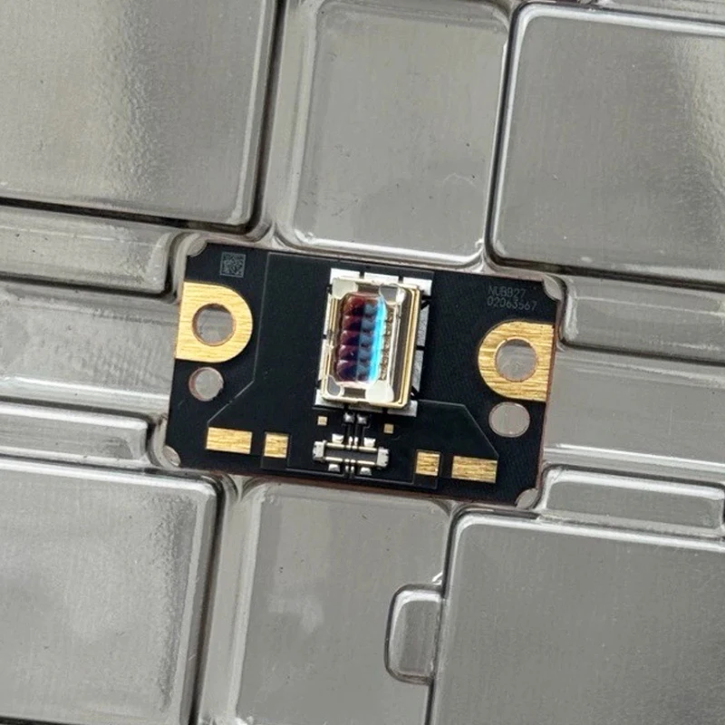 신제품 450nm 455nm 27W 블루 레이저 다이오드 NUBB27 5-LD 칩 배열