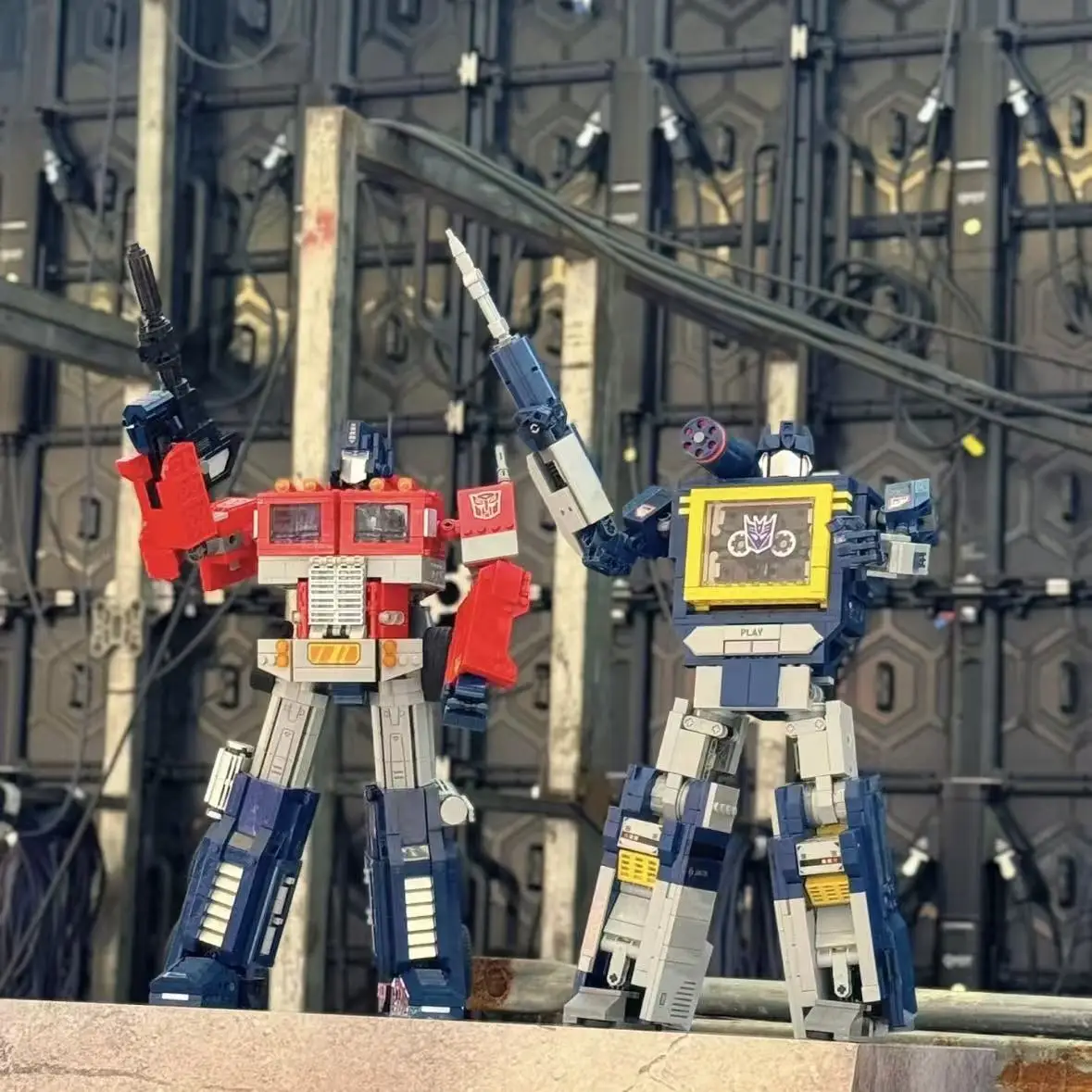 جديد الحرب روبوت سيارة أوبتيموس برايم شاحنة أوتوبوت اللبنات تجميع سلاح بندقية الطوب لعبة عيد الميلاد هدية عيد ميلاد للطفل الصبي #3