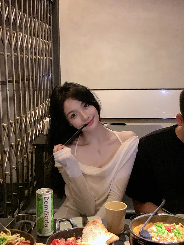 

Осенняя новая женская футболка больших размеров Svel на одно плечо, длинная смесь шерсти Sve, подвесной белый повседневный топ