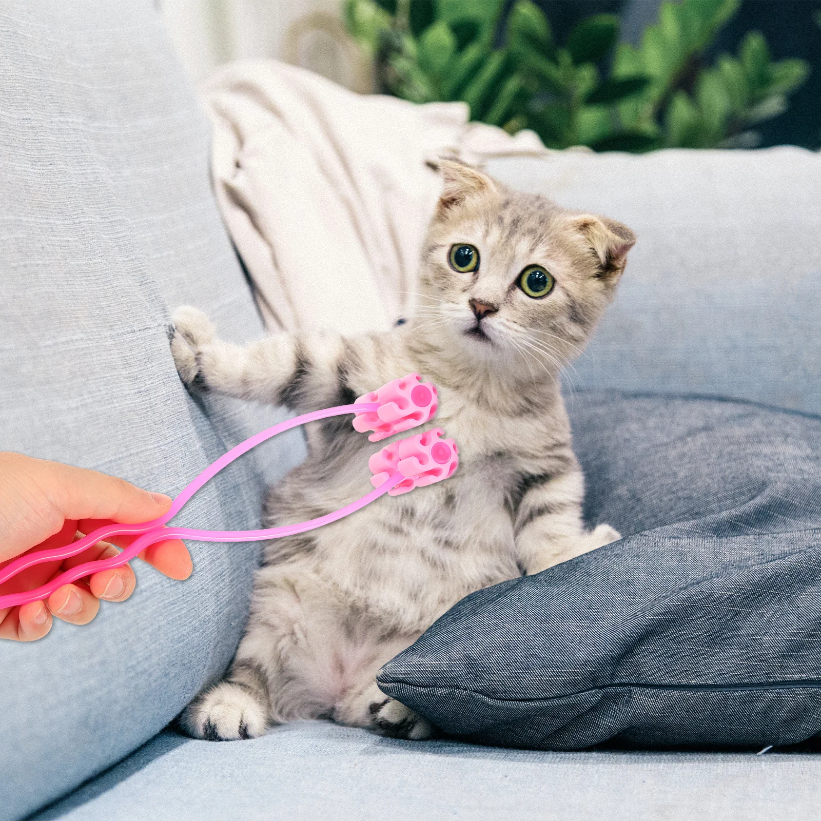 Cat Massage Roller Smooth Surface Pet Grooming Tool For Neck Face Legs Stomach Relaxation Rolling Design For Cats Dogs