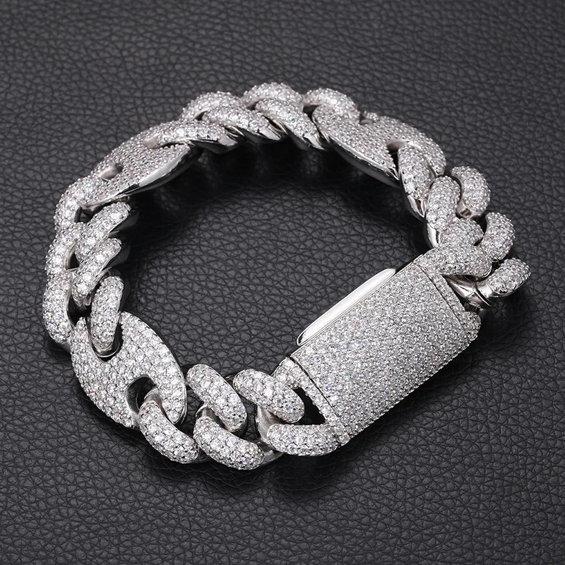 High quality hip-hop 20mm three to one pig nose bracelet full of moissanite Cuban bracelet jewelry