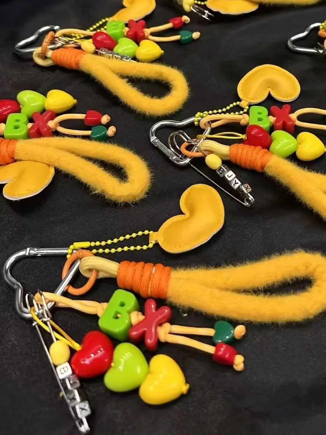 

Подвеска-сумка "Bojun Yixiao Peripheral "Wang Yibo Xiao Zhan" BJYX тканый брелок-подставка Star Периферийный кулон.