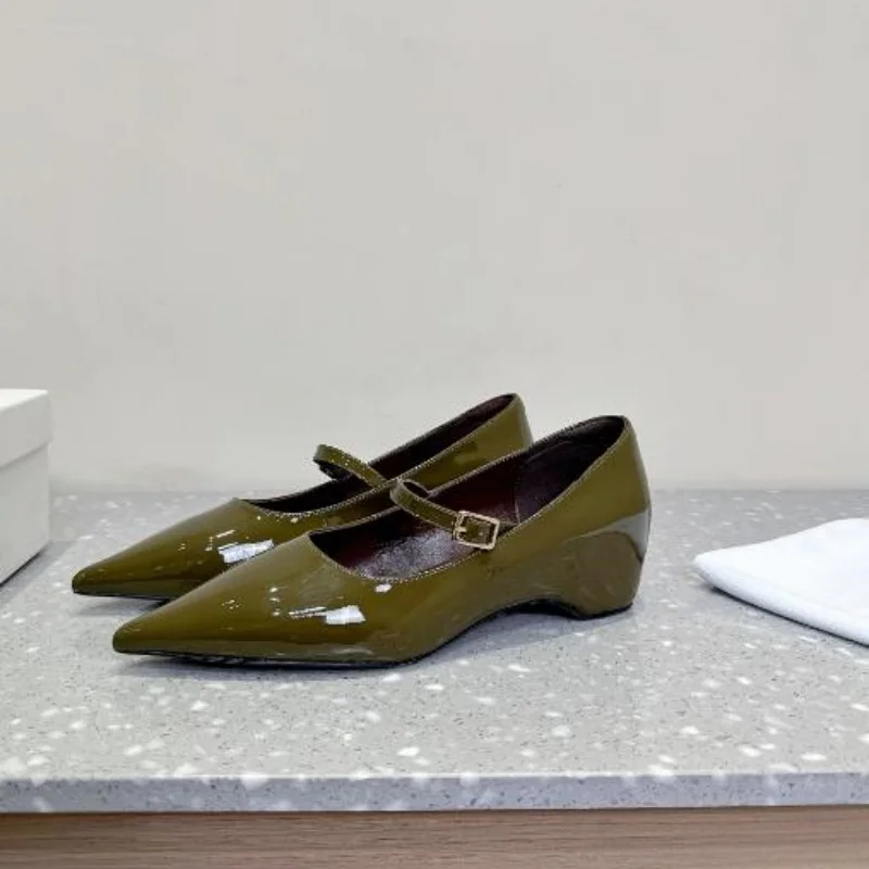 

Женские туфли с пряжкой и острым носком Мэри Джейн на танкетке с ремешком спереди Таконы из лакированной кожи Chassure Femme Shallow Zapatos Mujer