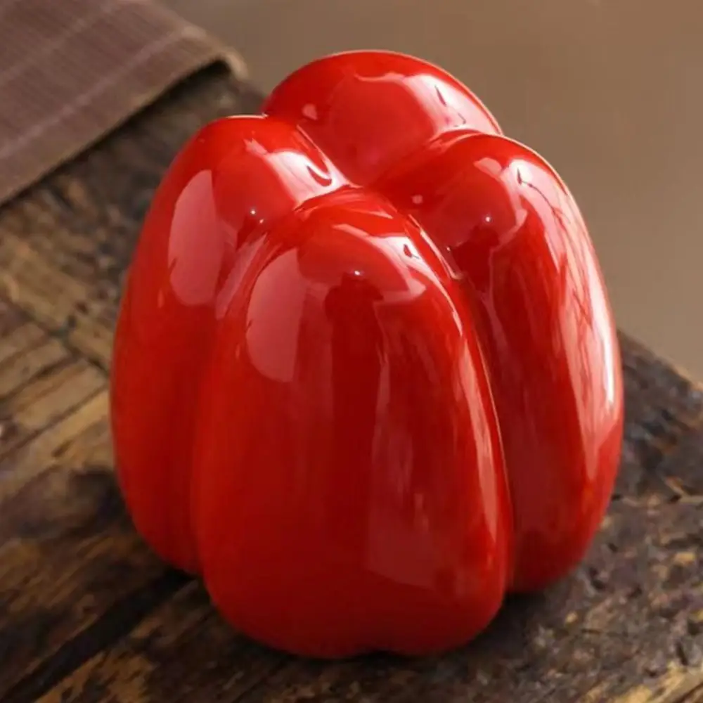 

Creative Ceramic Tea Caddies Chili Shape Decorative Porcelain Strawberry Tea Storage Portable Moisture-proof Coffee Container