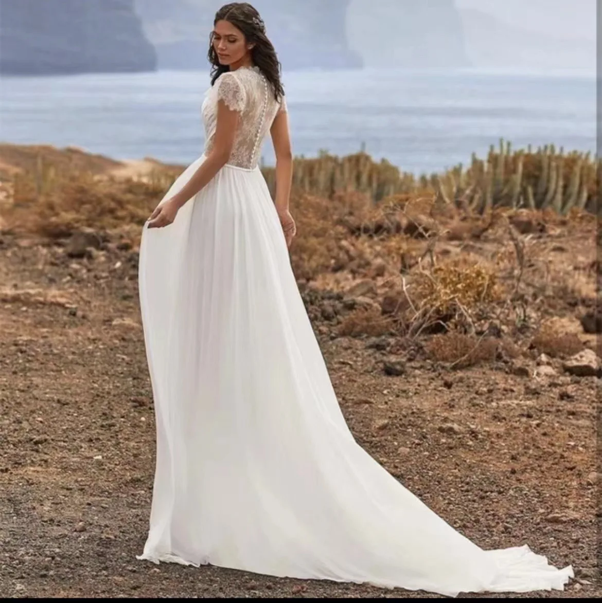 2024 autumn new slim outdoor travel photography European and American wedding dress simple light wedding dress