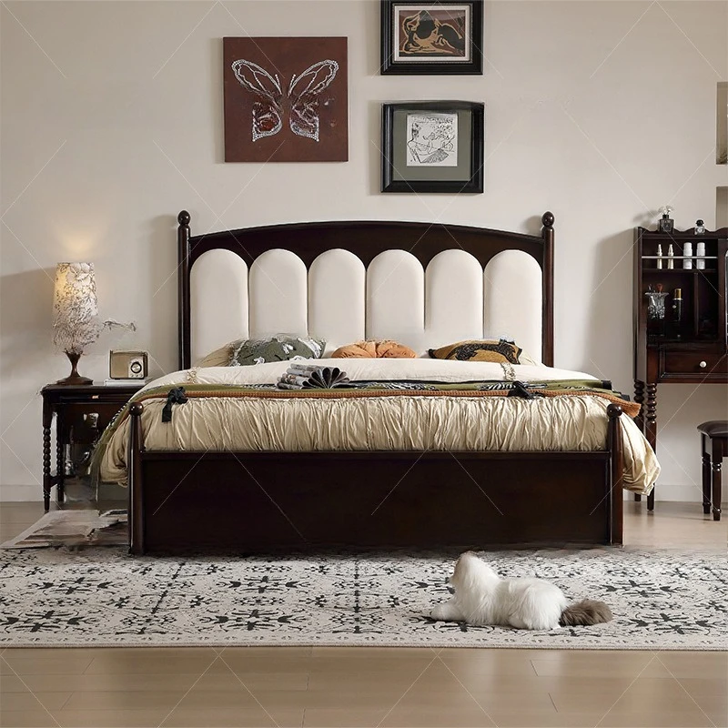 

American retro soft bag solid wood bed master bedroom 1.8 meters double bed French romantic petal bed antique style