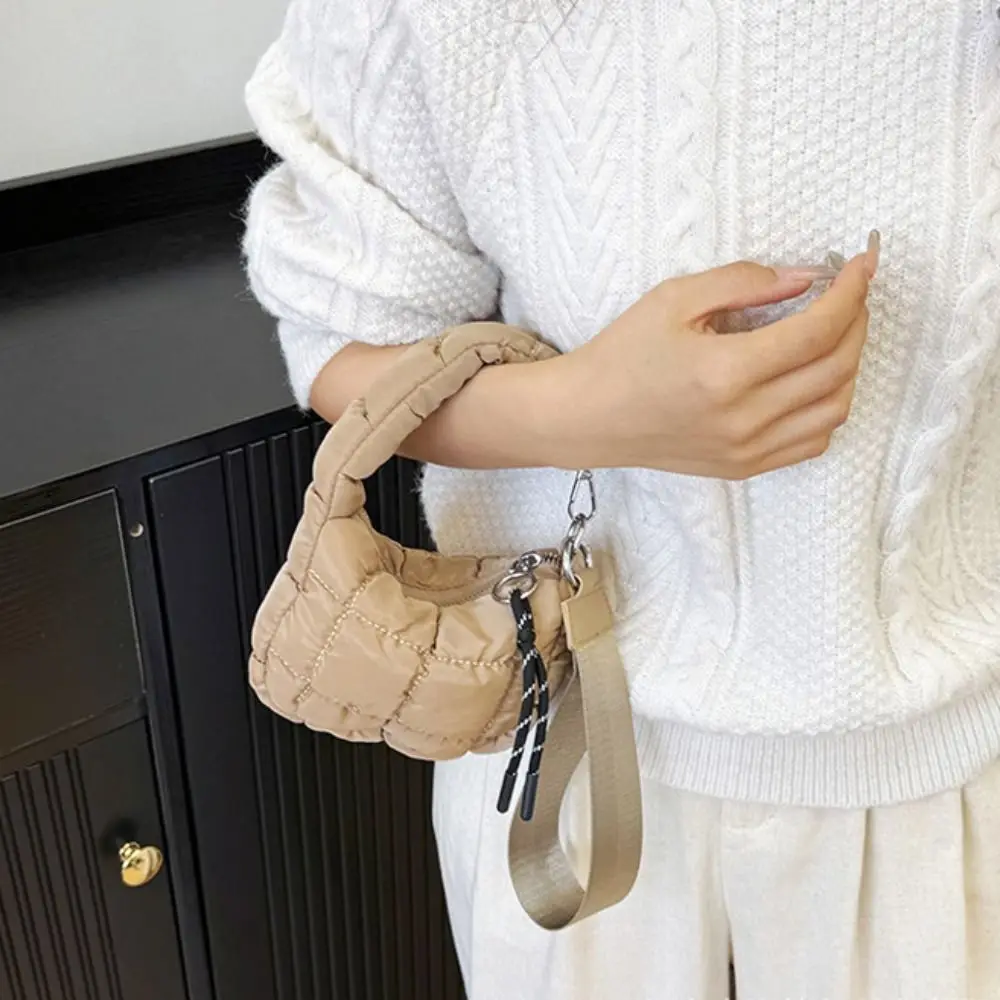 Fashion Solid Color Cloud Pleated Coin Purse Quilted Korean Style Small Wallet Mini Handbag Bag Pendant Travel