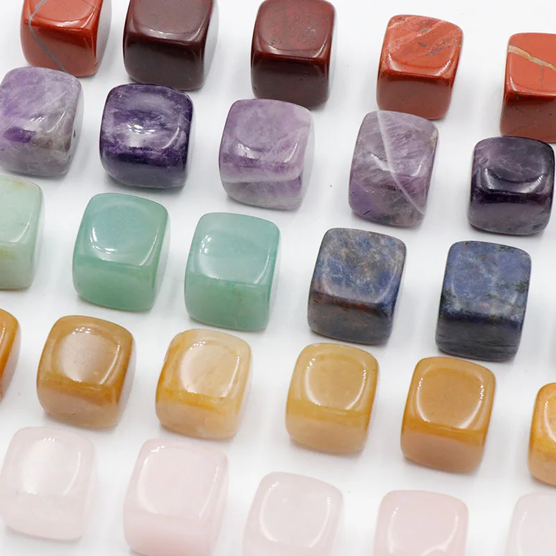 1 pcstural Crystal Polished Stone, Rainbow Color, Square Rough， Polished Crystal Agate Cube Sugar Small Ornaments, Mineral