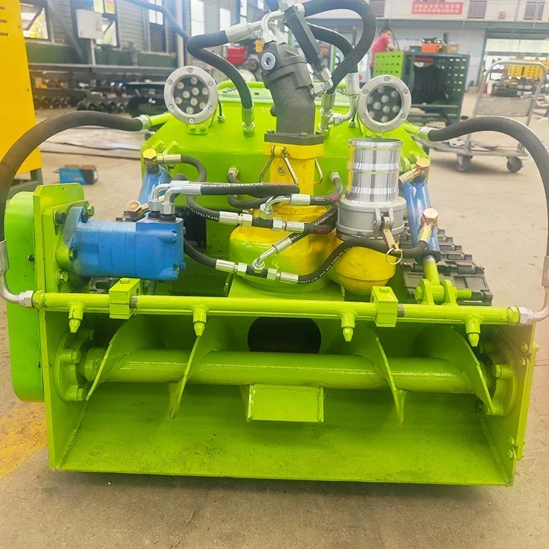 Customized Automatic Machine 200m Depth Dredging Robot Rubber Track Pipe Cleaning Robot