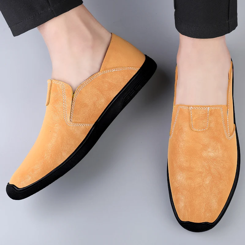 

Men's flat shoes High quality comfortable lightweight style Outdoor tourism walking Adult classic hot selling shoes Slip on