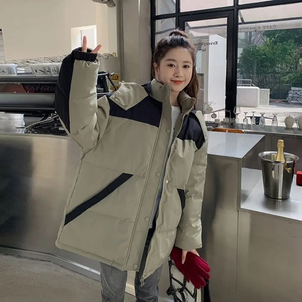 

Женская короткая пуховая куртка с капюшоном на хлопковой подкладке, зимний утепленный черный, белый цвет, спортивный комбинезон, пальто из Южной Кореи