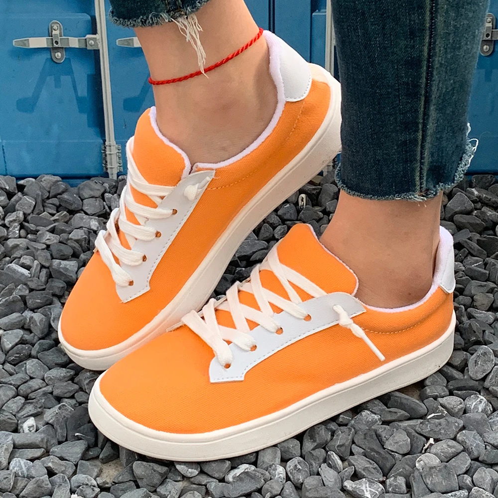 A Pair of Women's Casual Style Sneakers, Walking Shoes, Student Running Shoes, New Spring 2026 Models in Red, Black, Coffee Color, Rose Red, Orange, Pink, Flat Shoes, Comfortable Soft Sole, Round Toe, Slip-On, Couple's Valentine's Day Travel Season Fashion Gift Women's Shoes