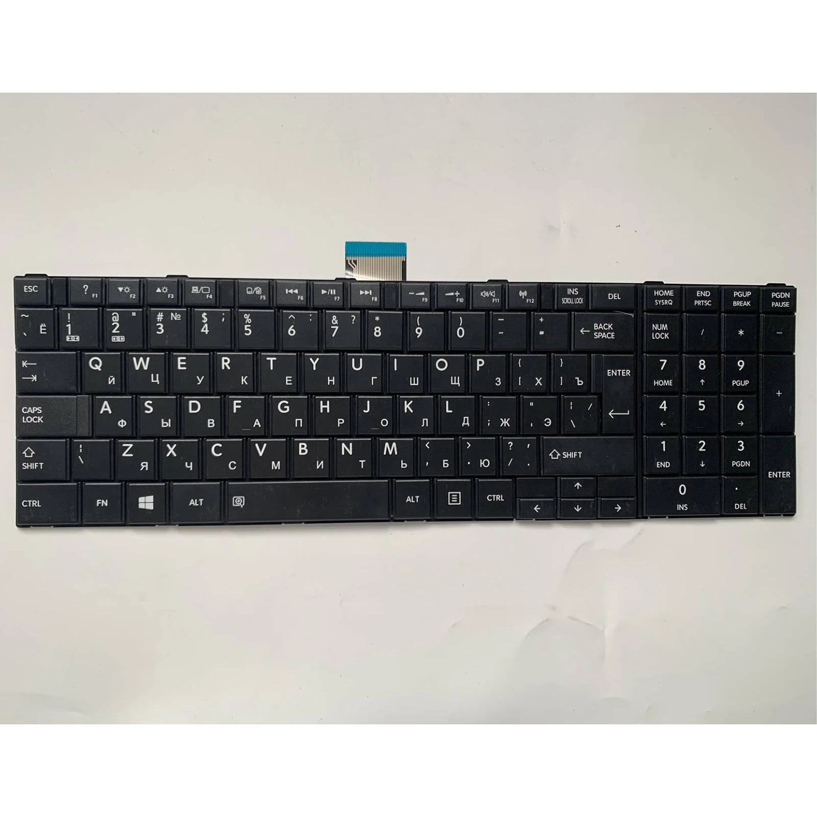 

RU Layout for Toshiba Satellite C850 C850D C855 C855D L850 L850D L855 Laptop Keyboard