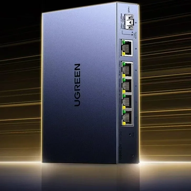UGREEN CM753-15811 2.5G Managed Switch 5 Port 2.5G 10G Fiber VLAN 4KV Surge for NAS Optical Modem
